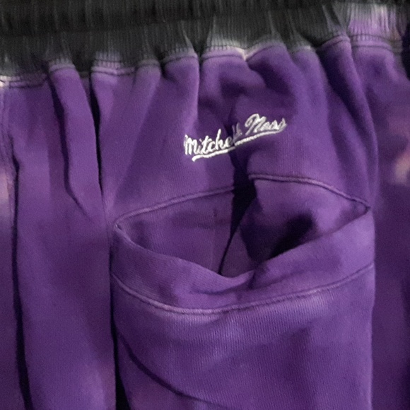 Toronto raptors mitchell & ness shorts - Picture 3 of 4